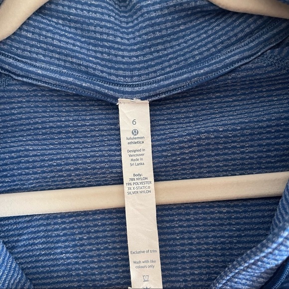 💙 RARE BUFFALO SABRES COLORS LONG SLEEVE LULULEMON HALF ZIP​ - Picture 5 of 7